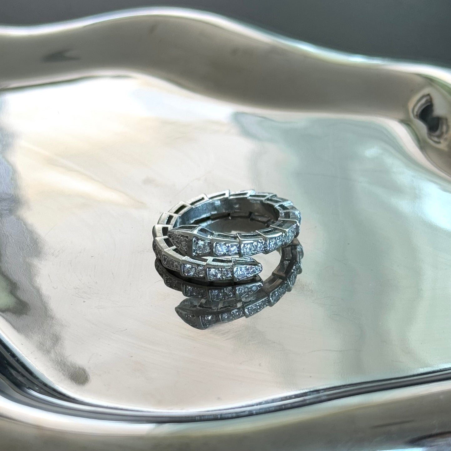 Chinese Year of the Snake Diamond Ring silver steel divine serpenti ring Luxury