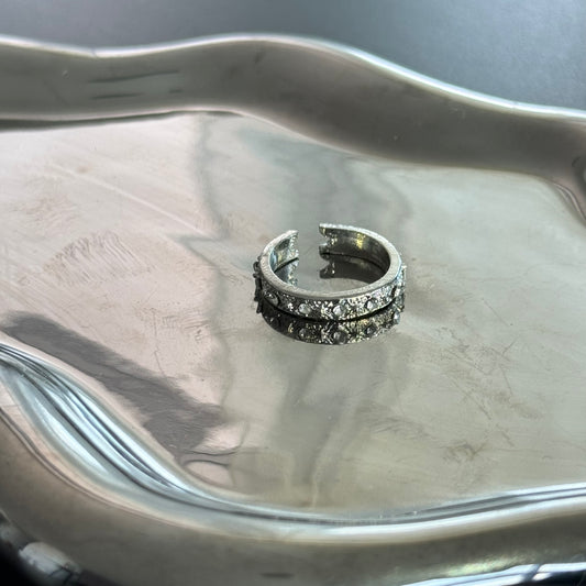 Vintage Thin Diamond Ring Silver