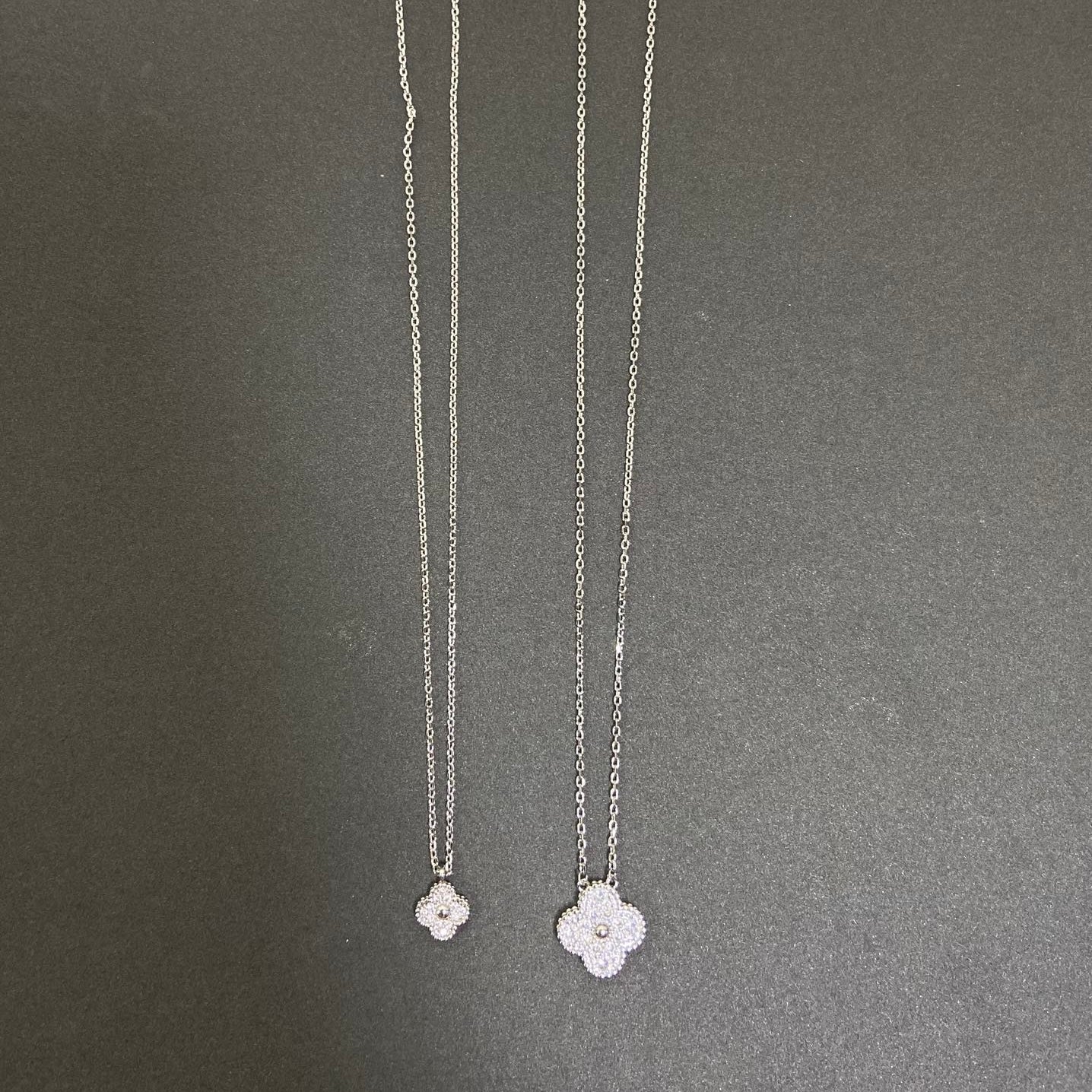 Silver full Diamond Necklaces Four Leaf Clover single elegant
