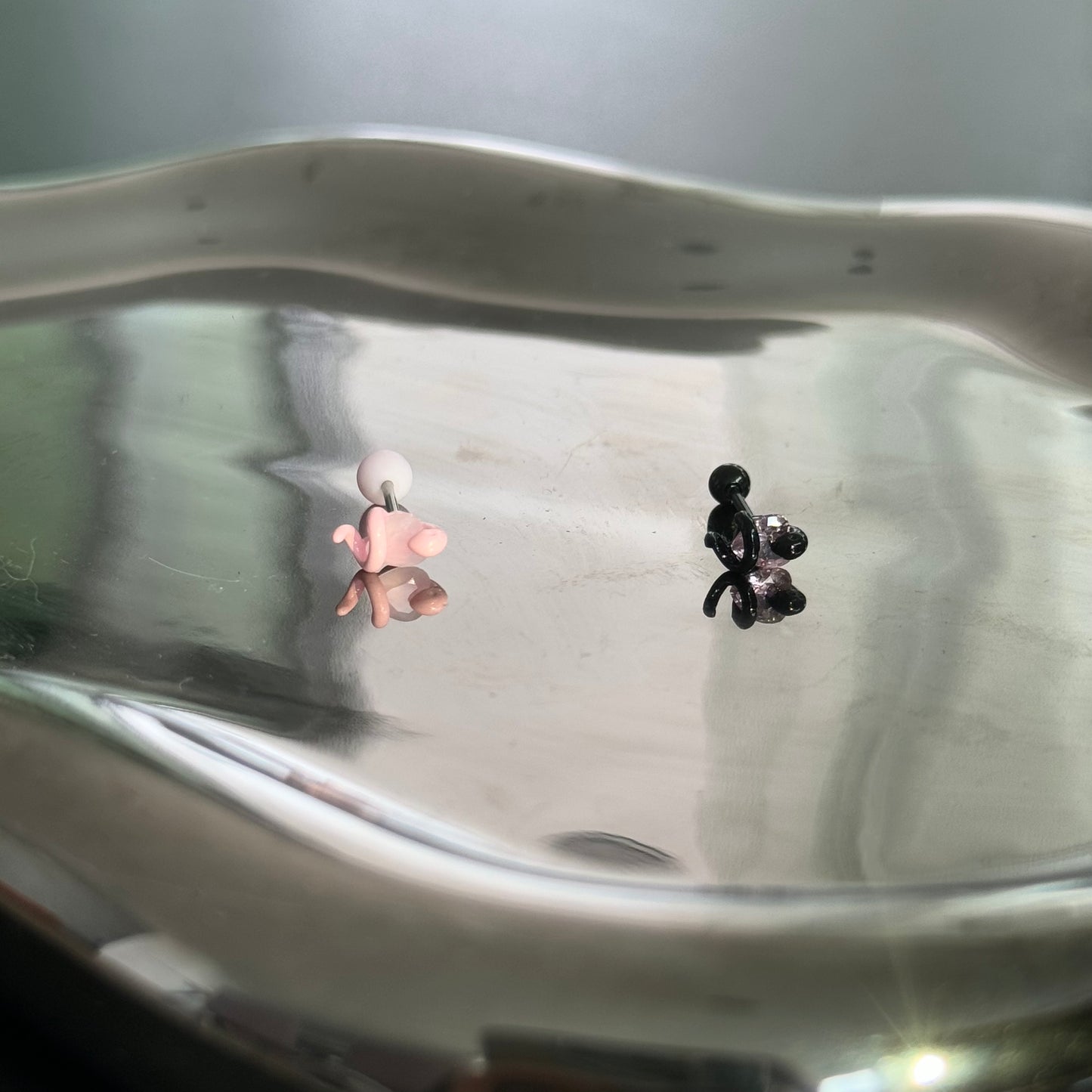 Black Pink Snake Diamond Helix Earrings mini Flat Round Disk Titanium Steel