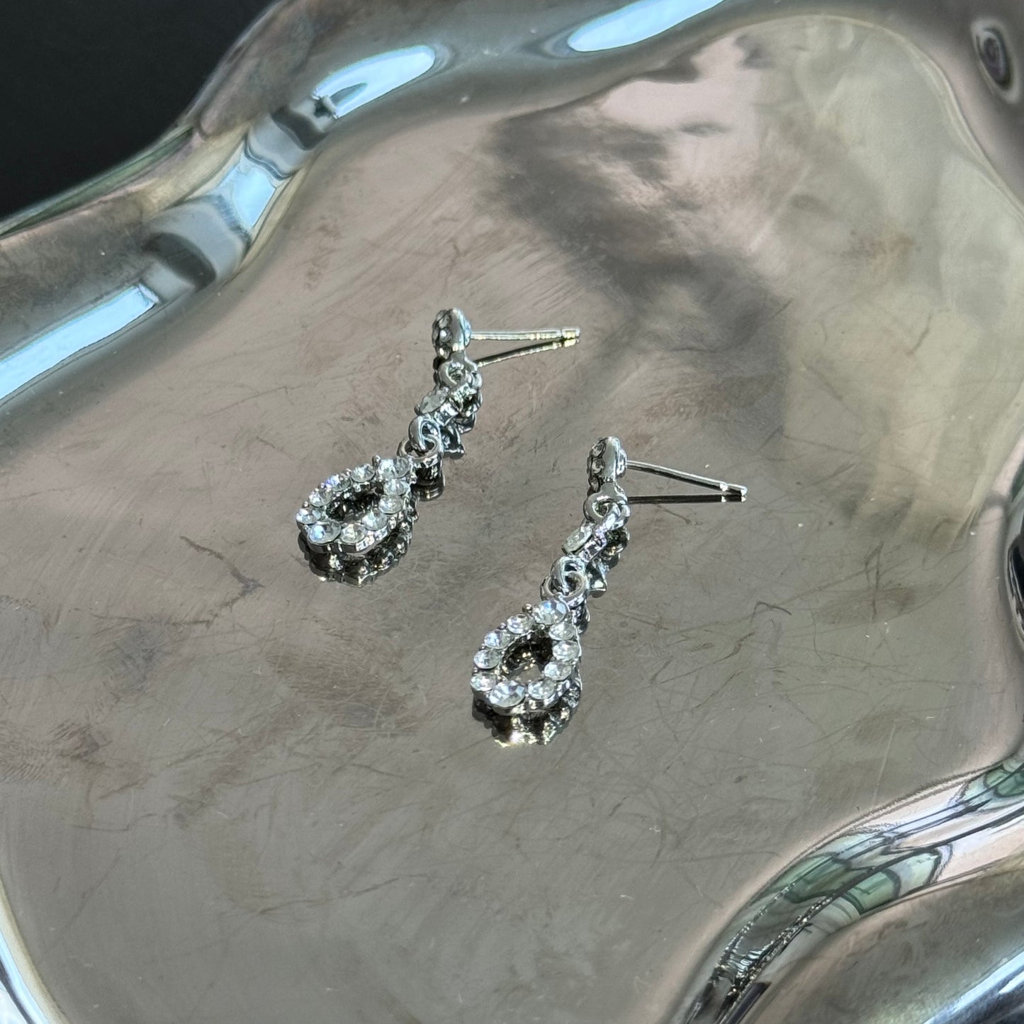 Circle Round pendant Silver Diamond Drop Earring